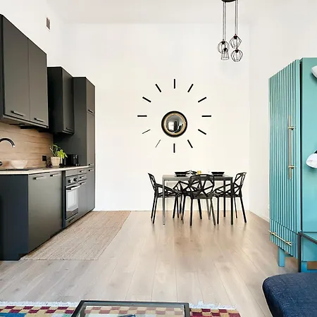 Elegant And Cozy With Balcony, In The Heart Of شقة كراكوفيا