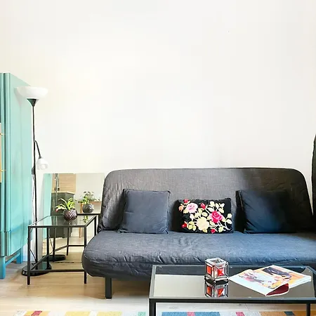 Elegant And Cozy With Balcony, In The Heart Of Apartment